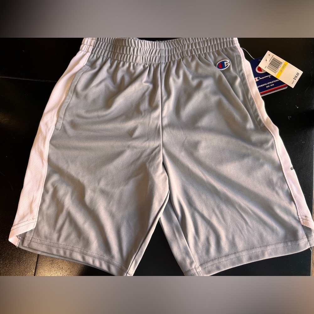 Boys Champion shorts - Size Medium